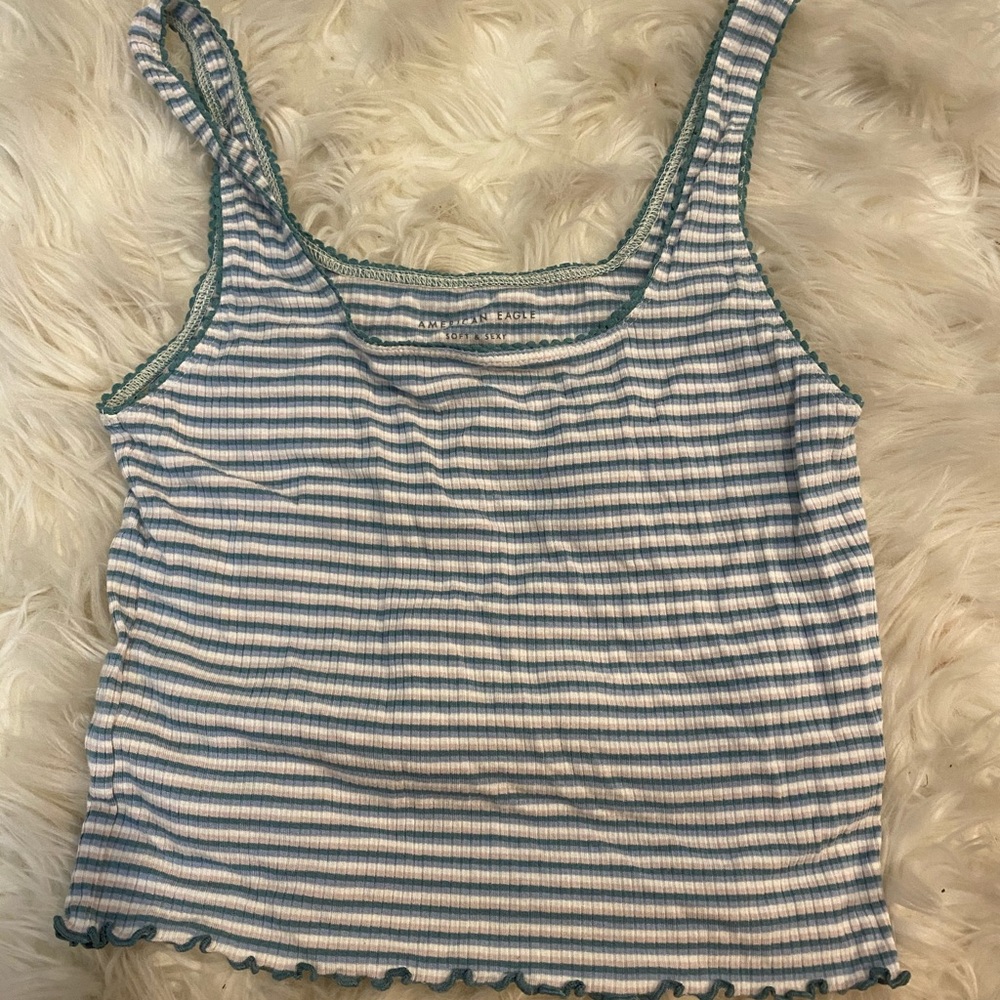 american eagle crop top